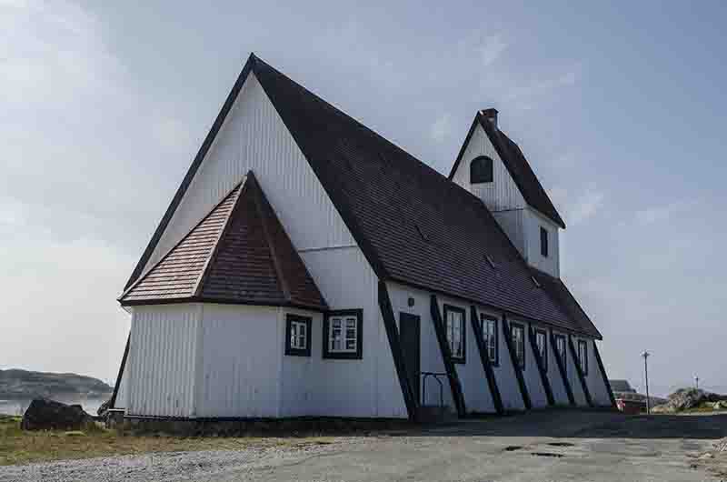 100 - Groenlandia - Nanortalik - iglesia
